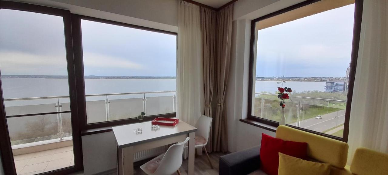 Bella Vista Summerland Mamaia Esterno foto